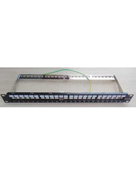 Пач панел FTP Cat.6A 24 порта