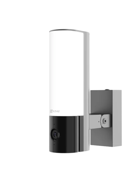 EZVIZ CS-EL3 3WFL стенна лампа 780 lm с 3MP управляема камера
